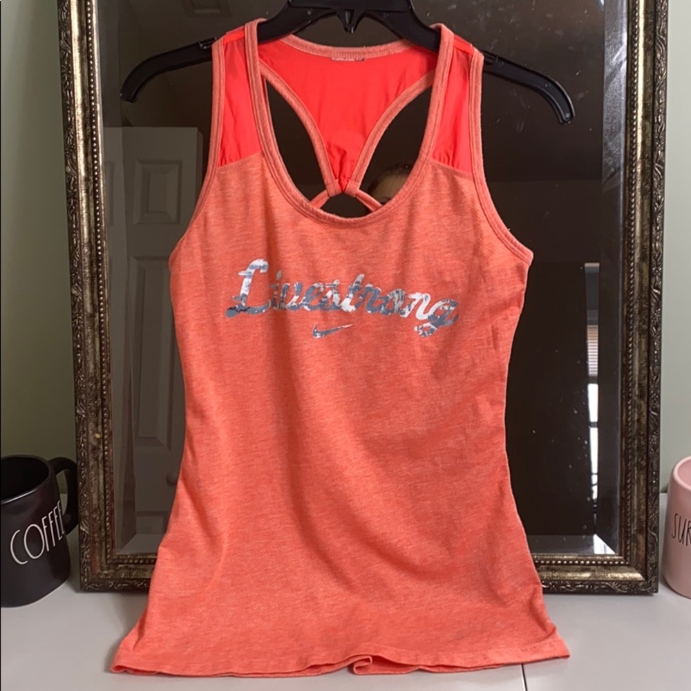 Nike Livestrong racerback exercise top Sz …